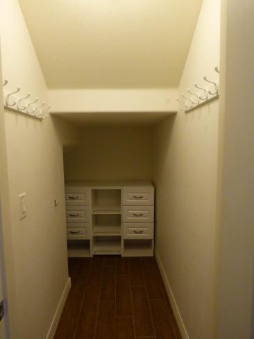 11924 W Honeysuckle CT g (stair closet)_07012021