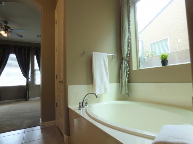 2702 E Redwood Pl c4_07122019