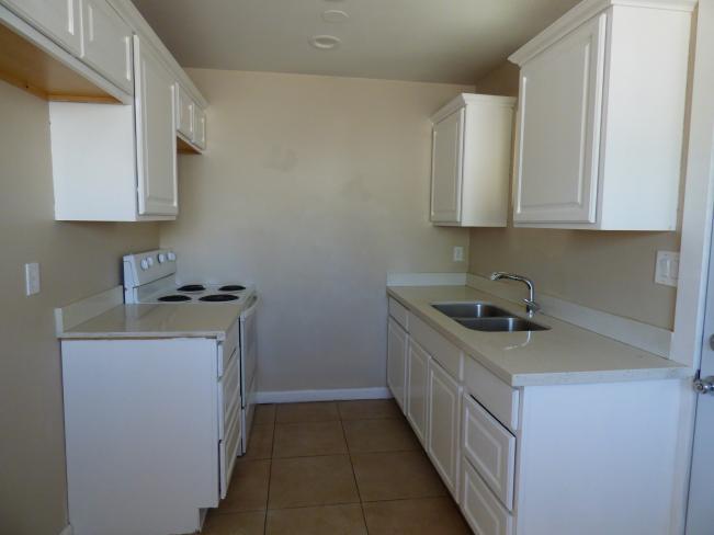3617 E Earll Dr P1170130_04262023