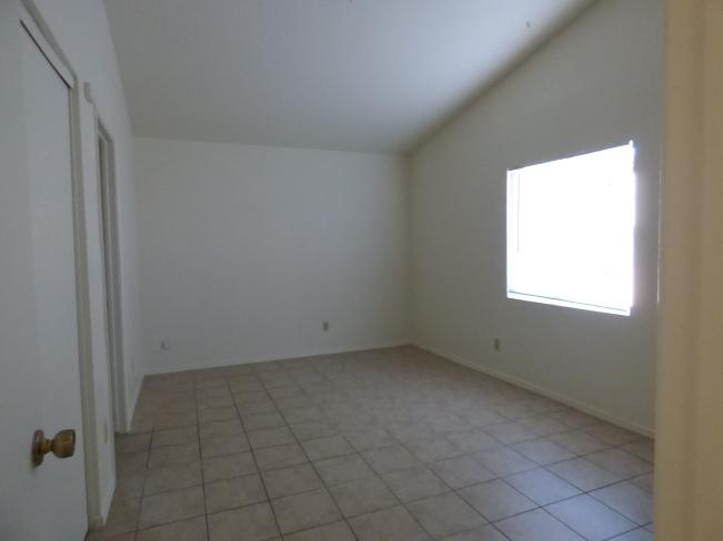 4001 N 89th AVE P1030955_03112017