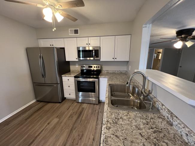 696 S Silver DR IMG_8937_12142022 696 S Silver DR IMG_8937_12142022