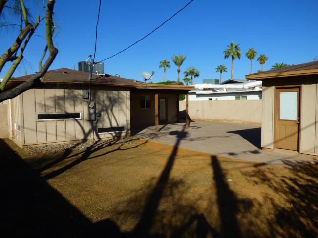 307 E Verde Ln P1180132_11102023
