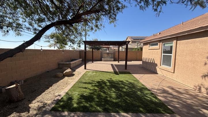 24185 W Desert Bloom St IMG_2617_02112026