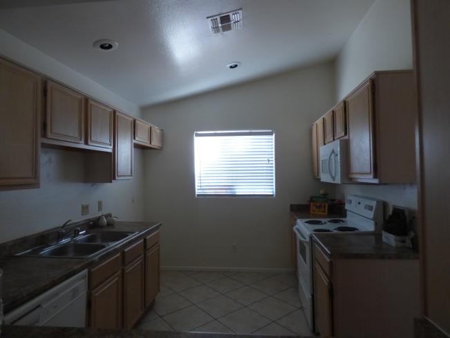 7840 W Montebello AVE 2015-10-12 16_10142015
