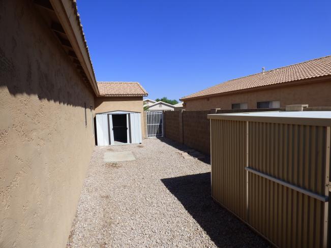 173 E Cheyenne RD P1170959_10202023