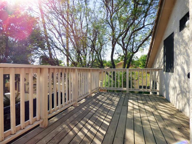 3728 N Rosewood AVE P1000446_04172015 3728 N Rosewood AVE P1000446_04172015