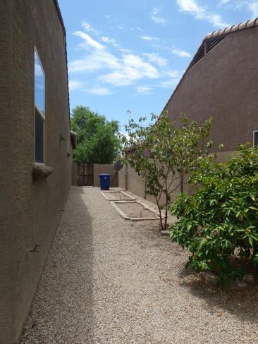 2702 E Redwood Pl x1_07122019