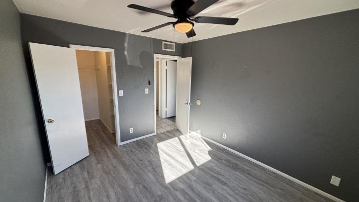 3626 N 37th ST IMG_2029_12102025