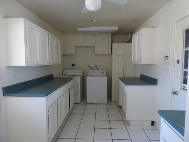 6828 E Vernon AVE P1040311_06222017