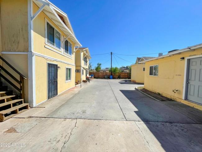 1832 E Harvard ST 20221115184810085123000000-o_04252025 1832 E Harvard ST 20221115184810085123000000-o_04252025