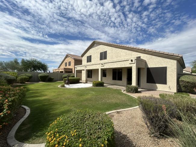 7215 E Whistling Wind WAY IMG_5231_10092025