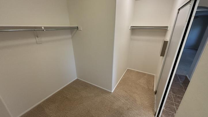 16718 N 50th WAY IMG_2196_01022026 16718 N 50th WAY IMG_2196_01022026