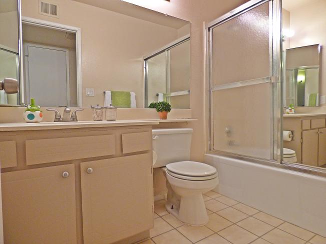2423 E Beryl AVE P1000989_06222015
