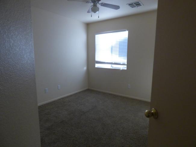 2017 N 103rd DR P1030089_06152016