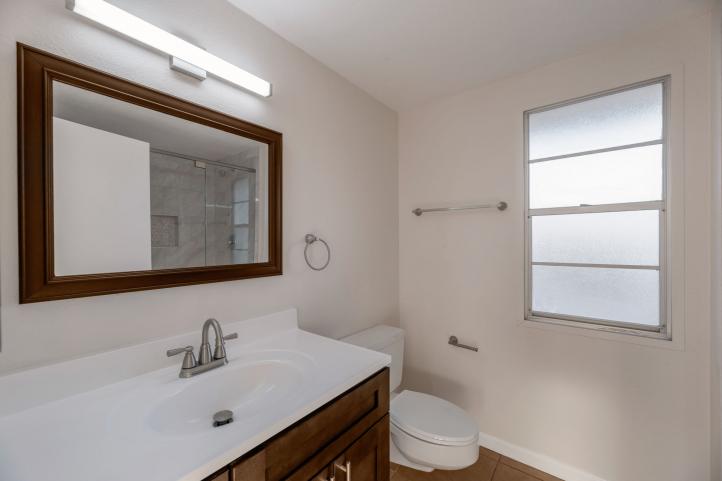 9822 W Silverbell DR Pic (21)_12052025