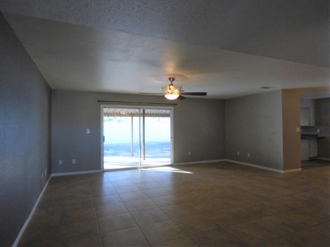8904 N 105th LN d_11302021 8904 N 105th LN d_11302021