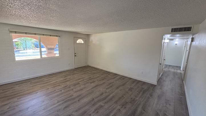 3510 E Ludlow Dr IMG_4299_10142026