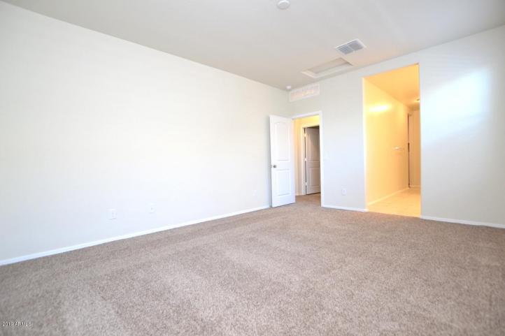 30915 W Amelia AVE Pic (24)_11202019