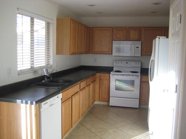 2477 W Wrangler Way Kitchen 2477 W Wrangler Way Kitchen
