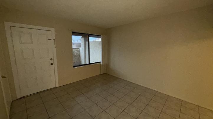 1301 W 3rd ST IMG_2216_01082026