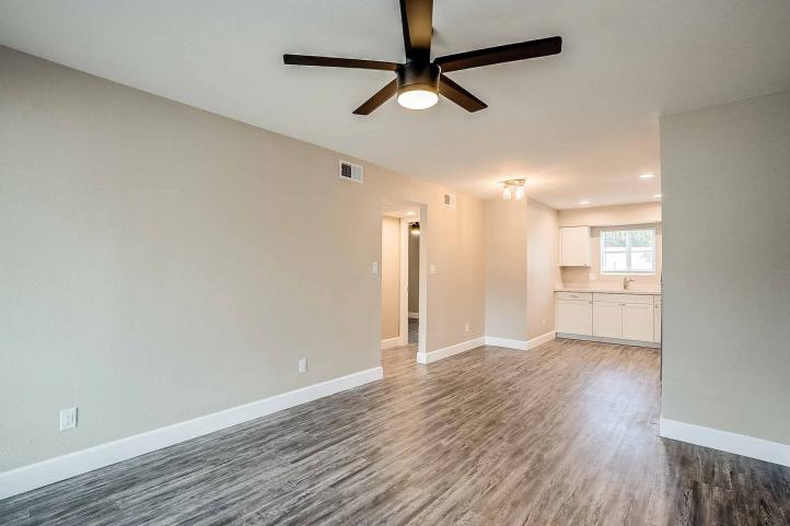 318 E Vine CIR Vine Cir-5_03122020