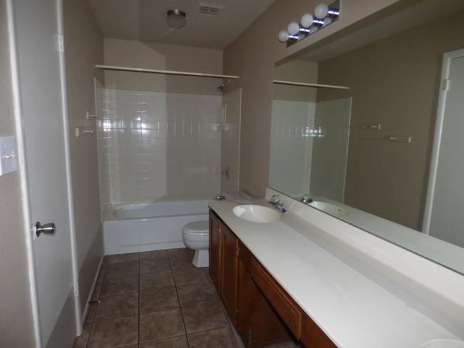3818 W Harrison ST P1020827_05012016