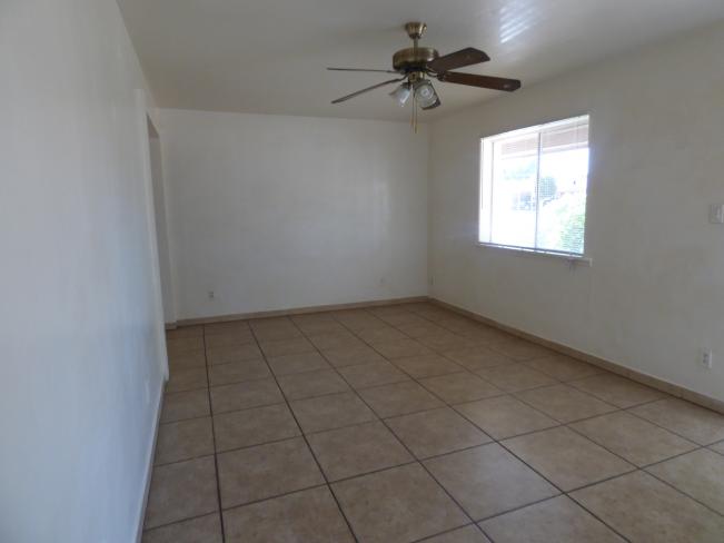 2941 W Griswold RD 2016-04-20 16_04212016