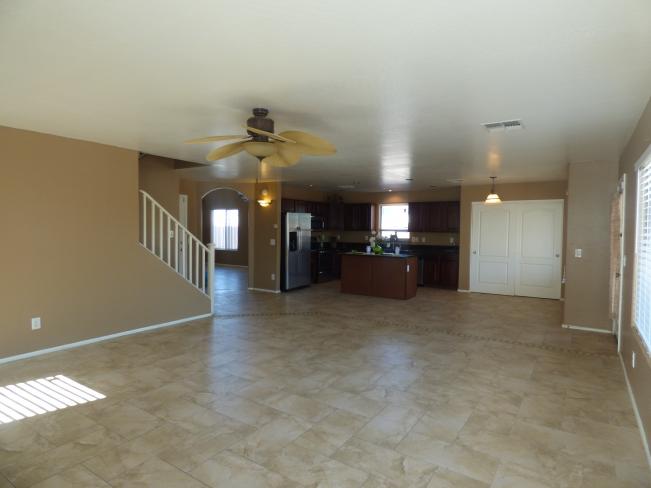 4005 S 55th DR P1060836_11212018