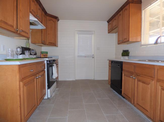 3001 W Elm ST b_07082019