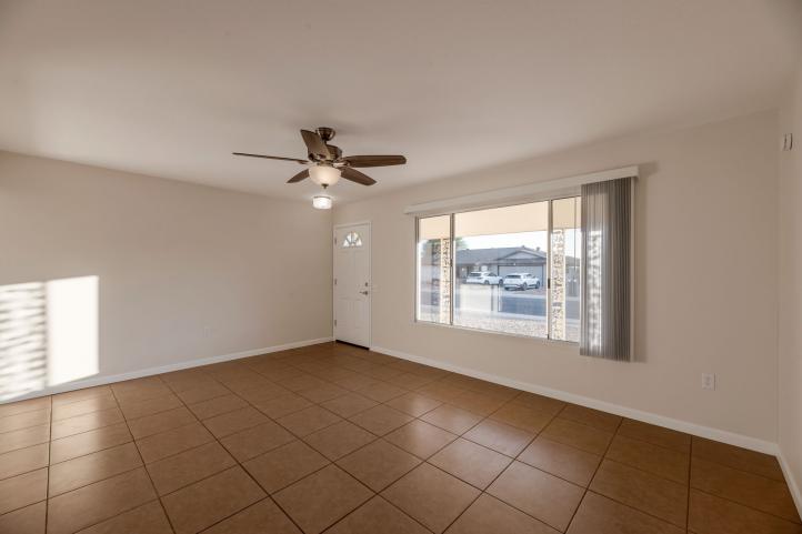 9822 W Silverbell DR Pic (17)_12052025