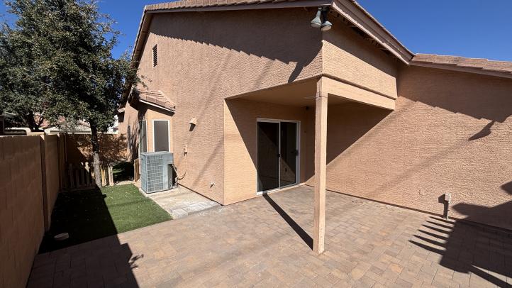 24185 W Desert Bloom St IMG_2612_02112026