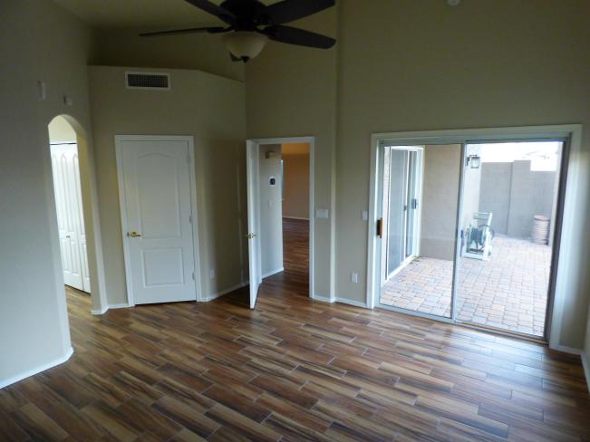 2912 E Nisbet CT P1180445_02102024