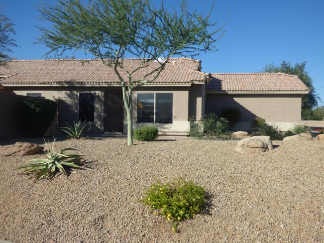 503 W Grovers Ave P1060780_11092018