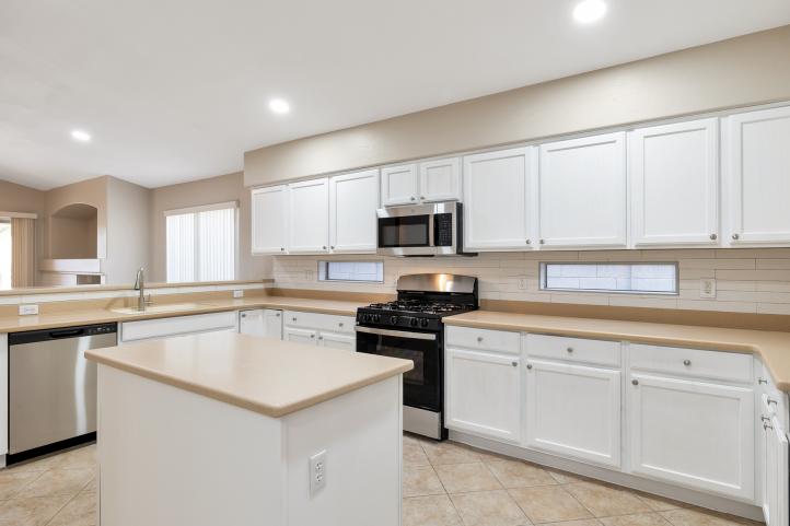 10492 E Queens Wreath LN QPT-7490_04212023 10492 E Queens Wreath LN QPT-7490_04212023