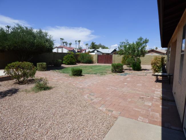 2060 E Marilyn Ave P1040369_07272017
