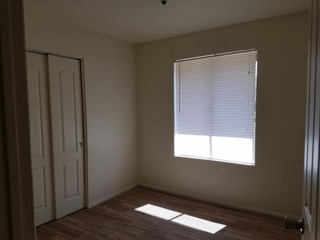 9024 W Roma Ave 20170225_131535_02252017
