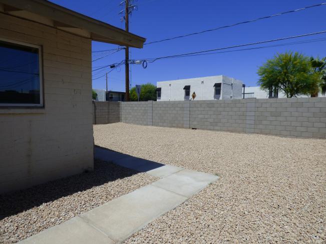 3617 E Earll Dr P1170141_04262023