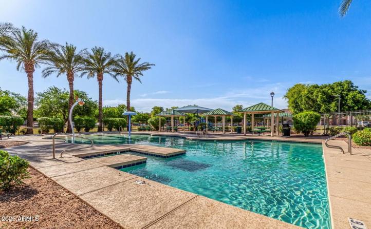 2014 N 77th GLN 20251006211456066971000000-o_11182025