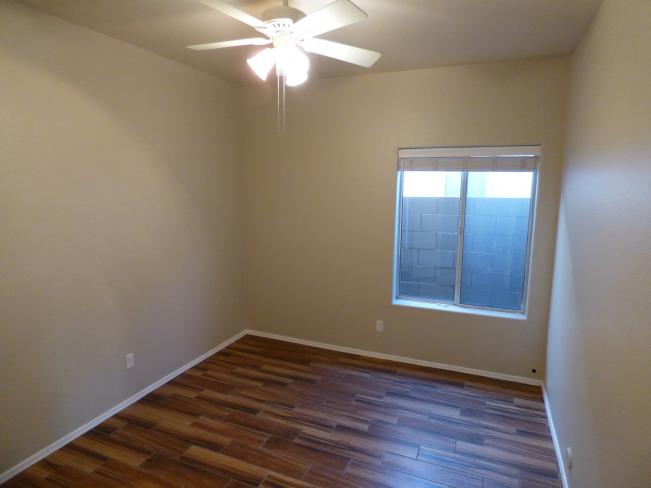 2912 E Nisbet CT P1180448_02102024