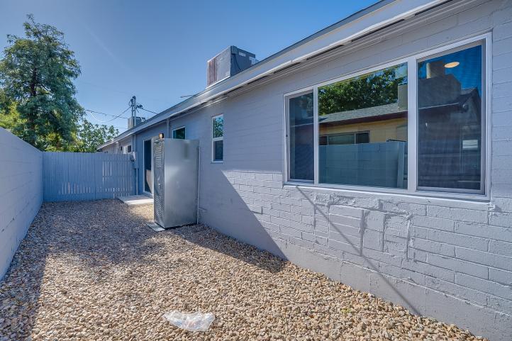 211 S Doran Doran-26_07112019