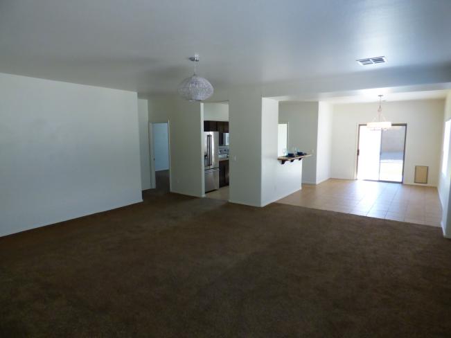 173 E Cheyenne RD P1170960_10202023