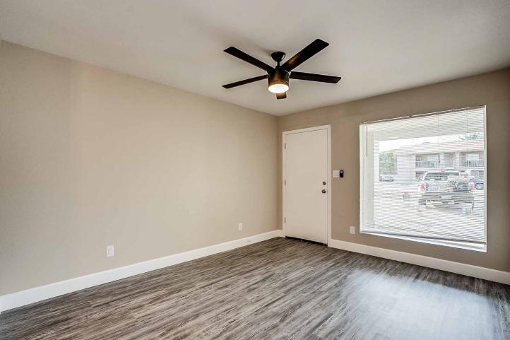 318 E Vine CIR Vine Cir-7_03122020