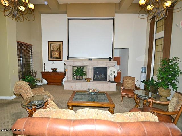 5302 E Van Buren St Pic6_01182018