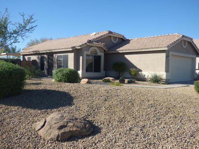 503 W Grovers Ave P1060783_11092018