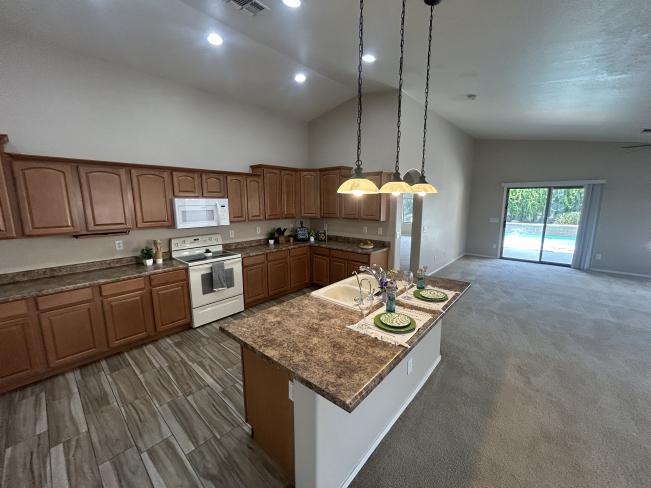 3002 W Rapalo RD IMG_9490_07242024