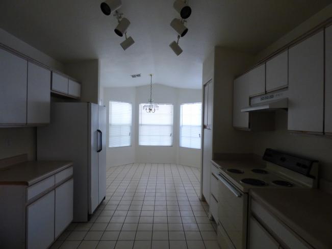 9009 W Holly ST 2016-03-24 17_03282016