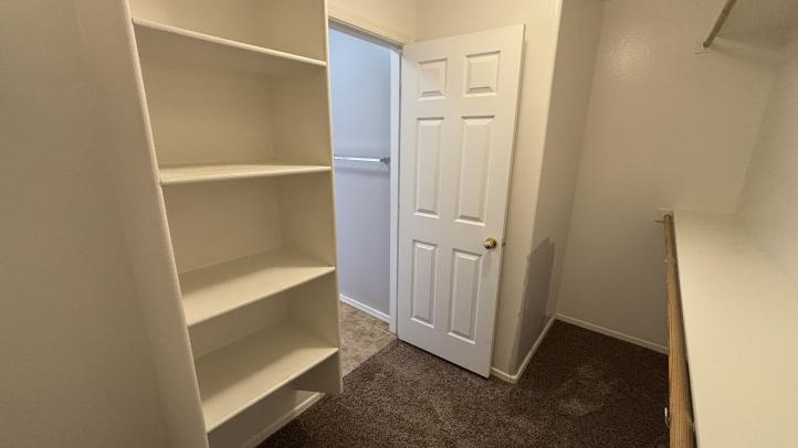 14719 W Poinsettia DR IMG_2073_12112025