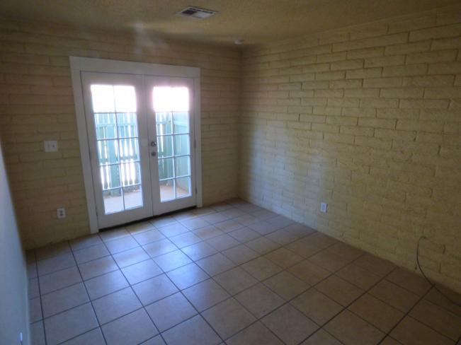 2936 N 39th ST c1_04282021