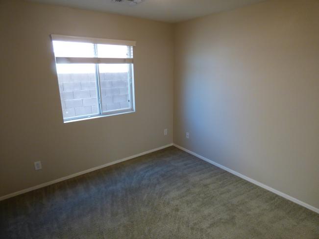 5154 W Odeum LN P1180816_05022024