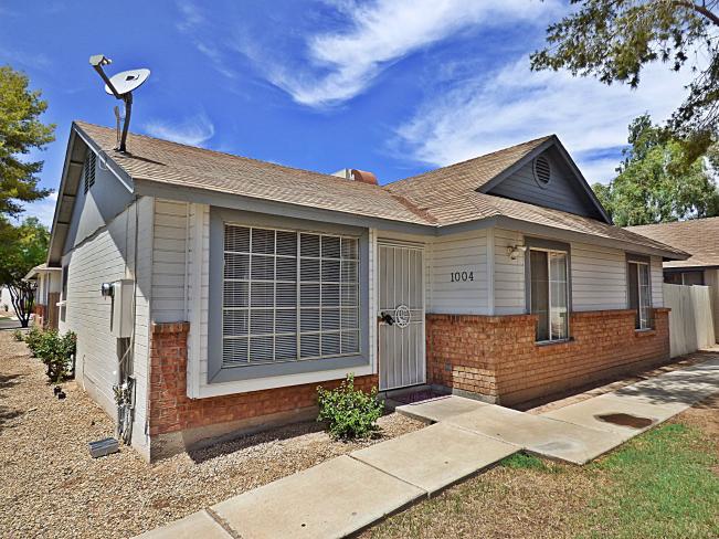 8520 W Palm Ln P1010346_07282015